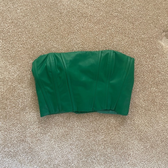 Green faux leather Zara corset-tube top! So cute and has great shape! 💚 - Picture 2 of 4
